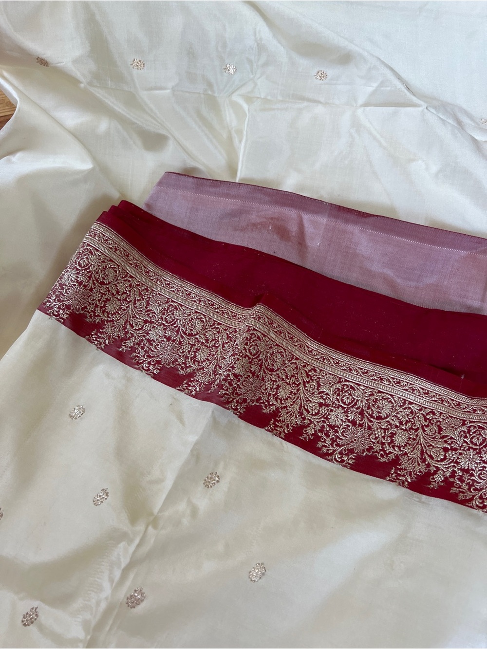Saree - Picture 2 of 4
